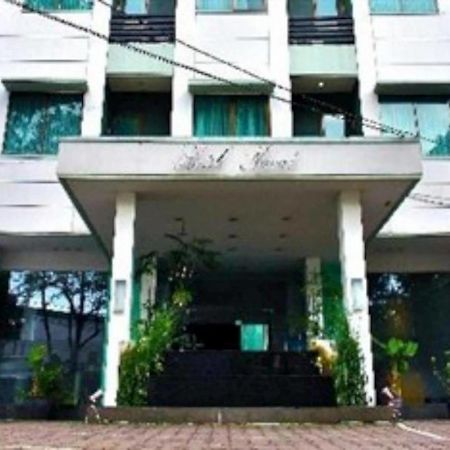 Hotel Naval Бандунг Екстериор снимка